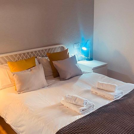 Plaza Andalucia Apartment -A 10Min Caminando Del Puente Romano 科爾多瓦 外观 照片