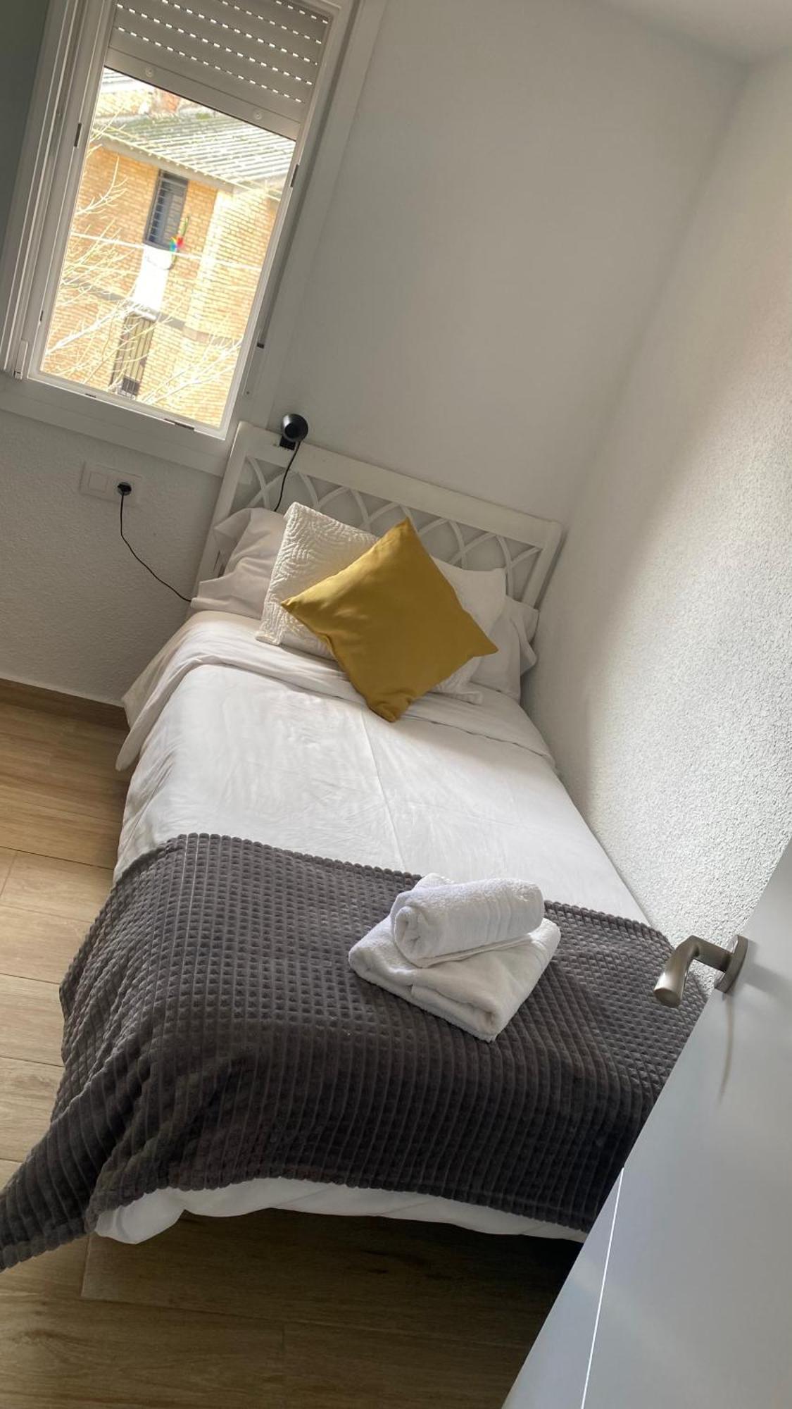 Plaza Andalucia Apartment -A 10Min Caminando Del Puente Romano 科爾多瓦 外观 照片