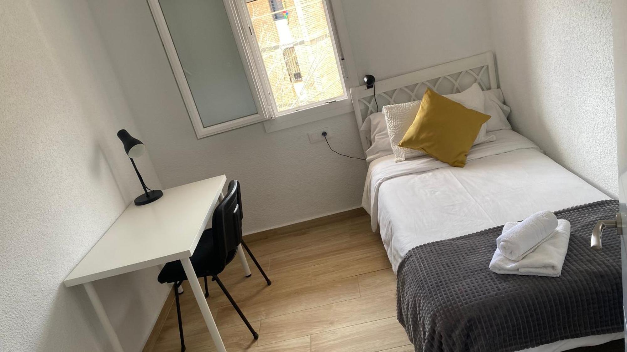Plaza Andalucia Apartment -A 10Min Caminando Del Puente Romano 科爾多瓦 外观 照片