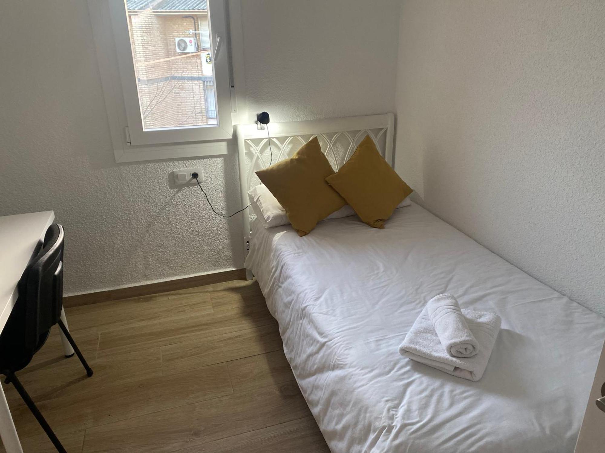 Plaza Andalucia Apartment -A 10Min Caminando Del Puente Romano 科爾多瓦 外观 照片